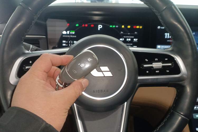 Used Li Auto ONE 2021 Extended-Range 6-Seater Version
