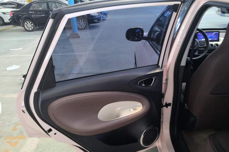 Used Wuling Bingo 2023 410 km Lingxi Deluxe Edition