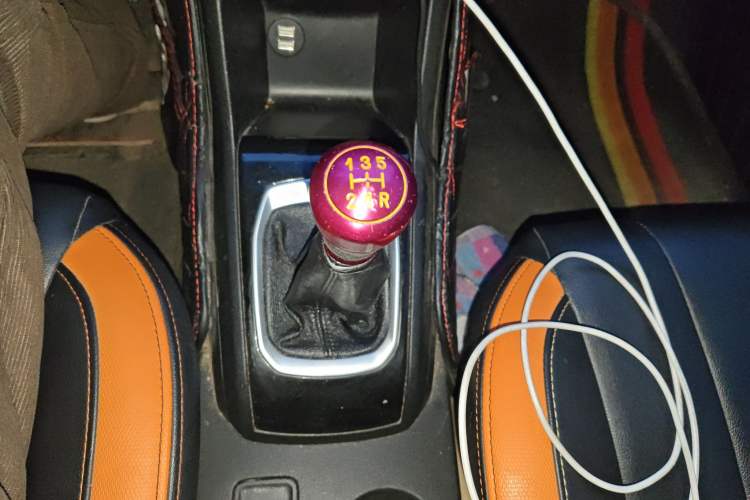 Used Baojun 310 2016 1.2L Manual Luxury Model
