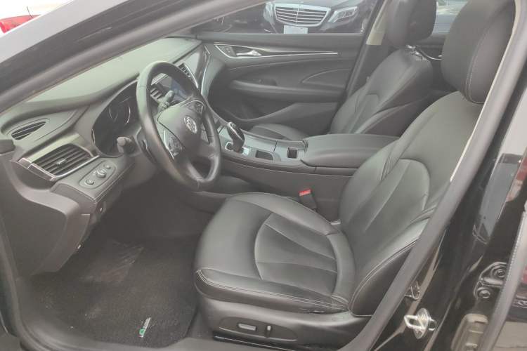 Used Buick LaCrosse 2016 Revised Version 28T Elite Edition Left Front Seat