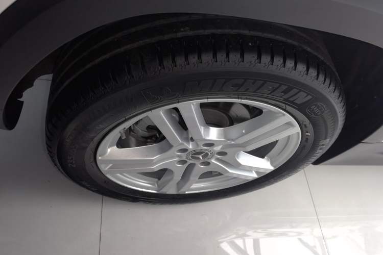 Used Mercedes-Benz GLB 2022 Second Facelift GLB 200 Dynamic Edition Exterior 5