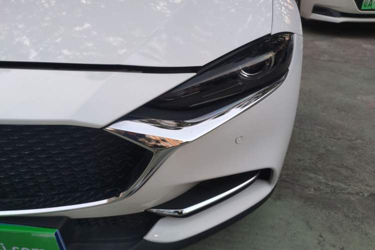 Used Mazda CX-4 2021 2.0L Automatic Two-Wheel Drive Blue Sky Dynamic Edition
