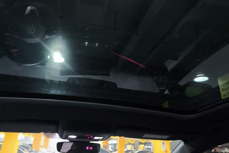 Used Volkswagen ID.UNYX 2025 Pure Model