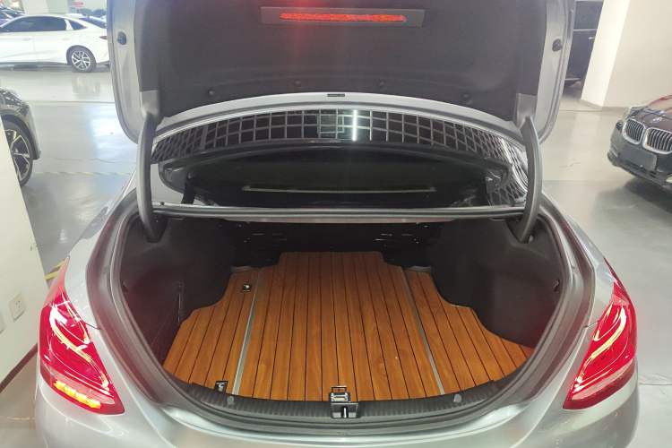 Used Mercedes-Benz C-Class 2016 C 180 L Sport Edition
