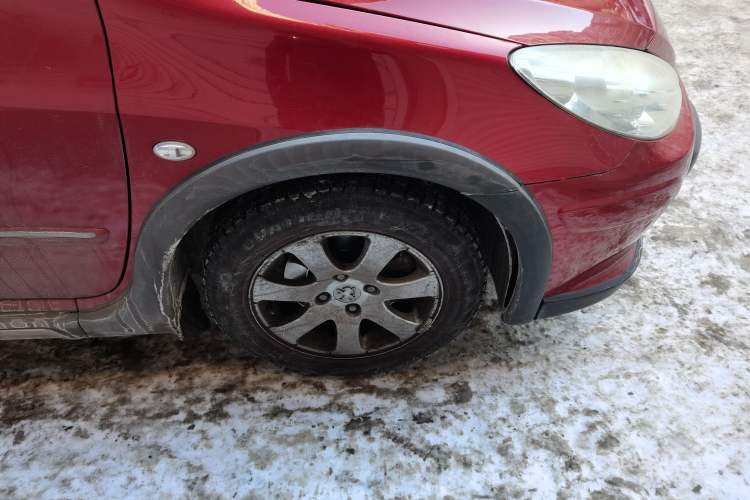 Used Peugeot 307 2012 1.6L Automatic CROSS
