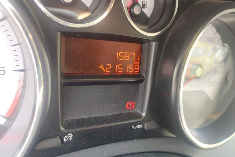 Used Peugeot 408 2013 2.0L Manual Comfort Edition