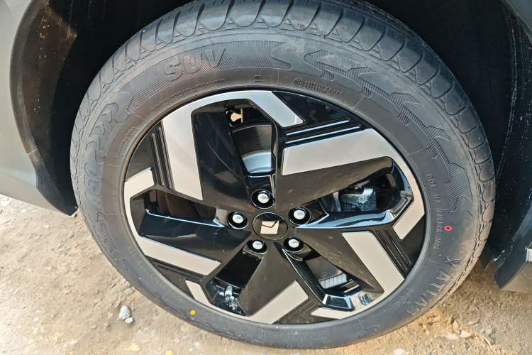 Used Baojun Yunhai 2024 140km Plug-in Hybrid Version