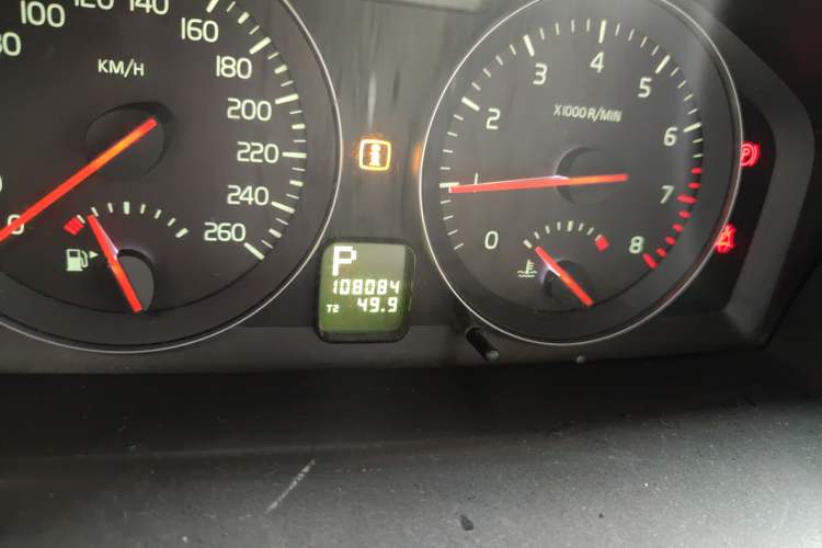 Used Volvo S40 2011 2.0L Automatic ZhiShang Edition
