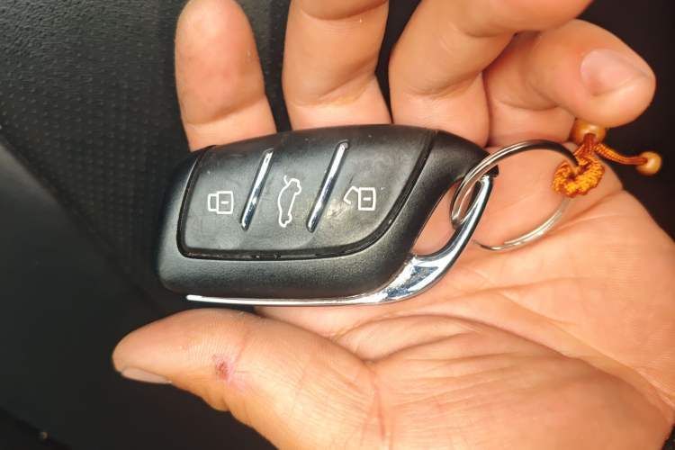 Used Roewe i5 2020 1.5L Automatic 4G Connected Linghao Edition Vehicle Key