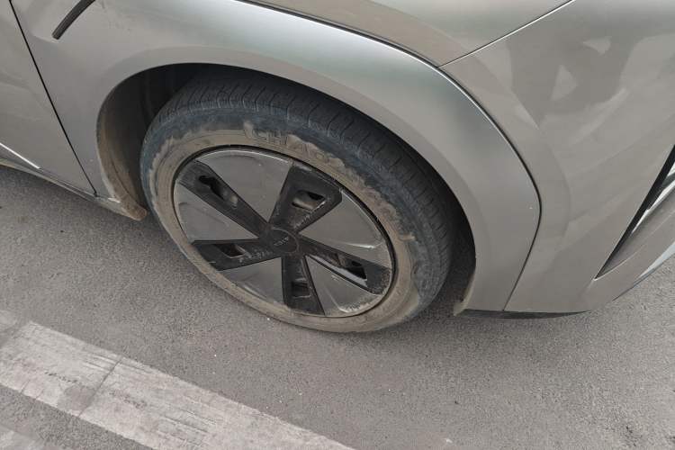 Used AION Y 2023 Younger
