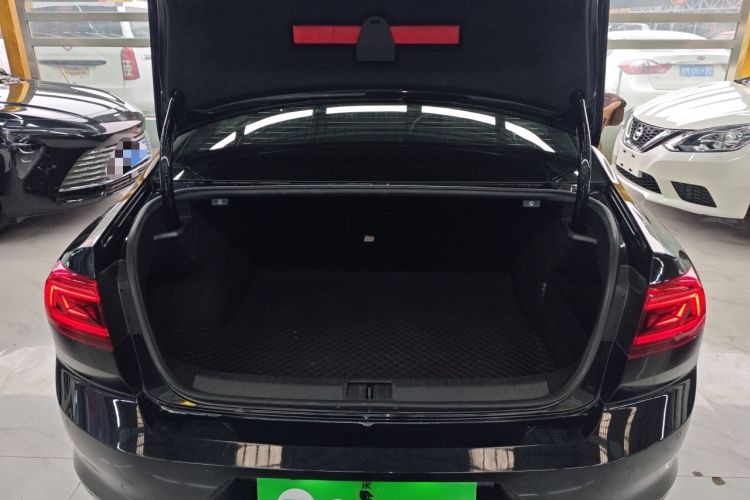 Used Volkswagen Magotan 2020 330TSI DSG Luxury Edition