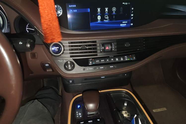 Used Lexus LS 2018 500h Premier Edition China V Standard