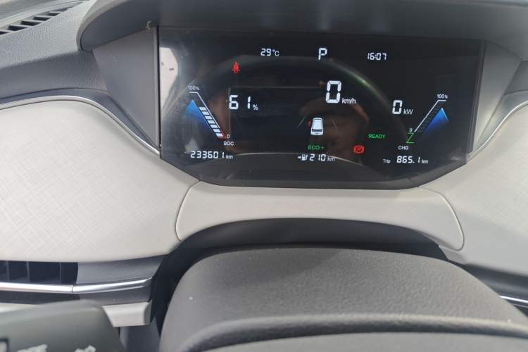 Used Bestune NAT 2022 Comfort Travel Version 100kW 419km Odometer Close Up