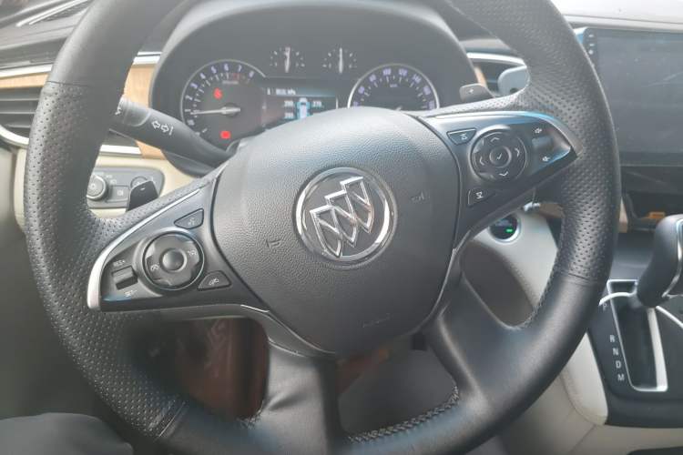 Used Buick GL8 2018 ES 28T Comfort Model China VI Standard