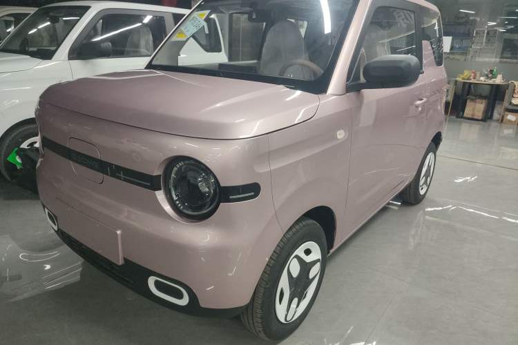 Used Geely Galaxy Panda 2025 210 km – Yuanqi Bear