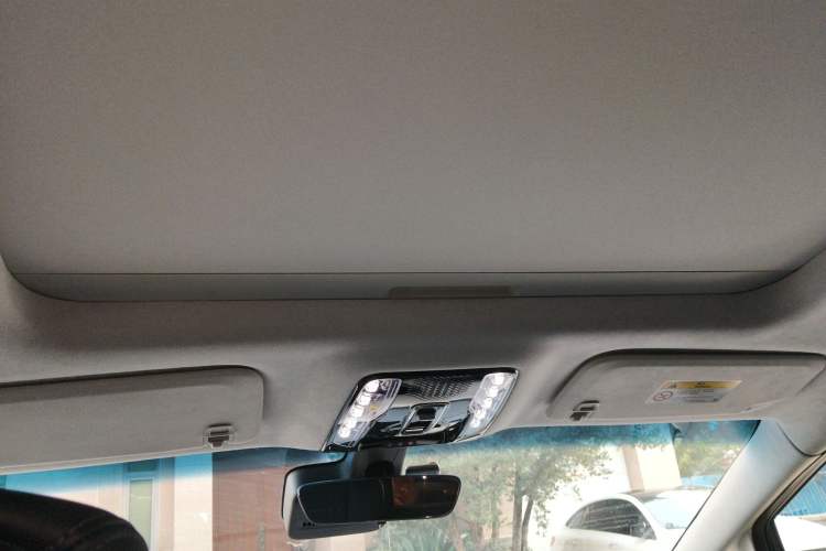 Used Buick Century 2023 2.0T Four-Seat Private Edition Headliner