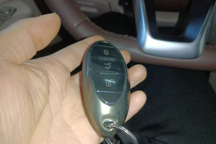 Used Bestune M9 2023 2.0T Ultimate Edition
