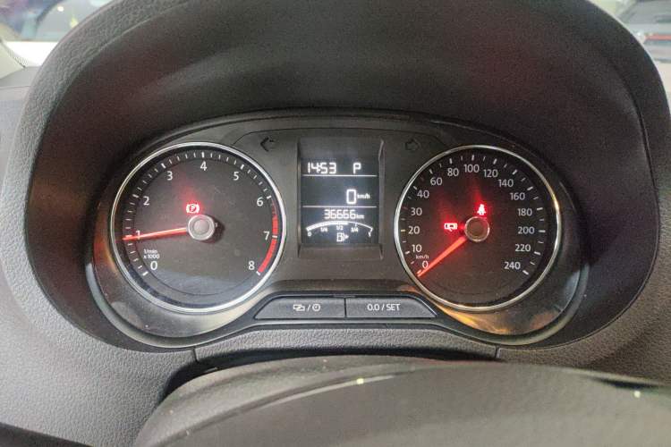 Used Volkswagen Polo 2018 1.5L Cross Polo Automatic Instrument Cluster