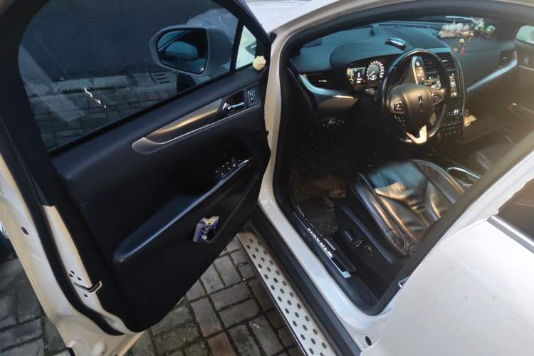 Used Lincoln MKC 2019 2.0T Two-Wheel Drive Luxury Edition China VI Standard
