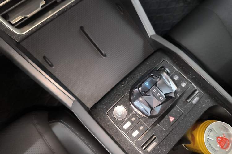 Used BYD Qin L 2024 DM-i 80KM Leading Model
