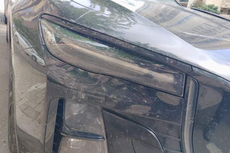 Used Hongqi H5 2025 2.0T Automatic Xuan Ying Edition Right Front Headlight