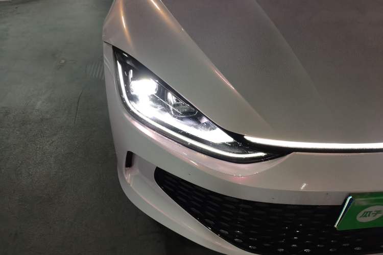 Used Volkswagen Lamando 2023 Lavida L 280TSI DSG Cool & Spicy Edition
