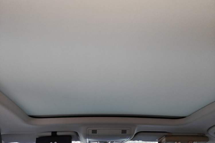 Used Volkswagen Tharu 2020 Restyled 330TSI Four-Wheel Drive Luxury Edition China VI Standard
