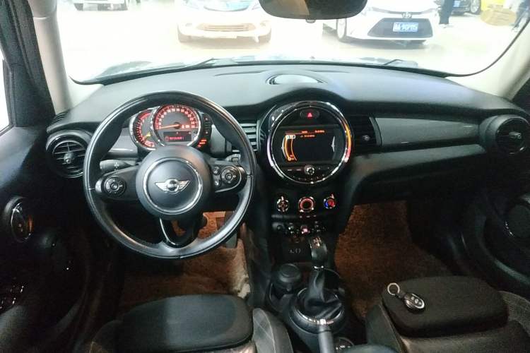 Used MINI 2016 1.5T COOPER Five-Door Edition