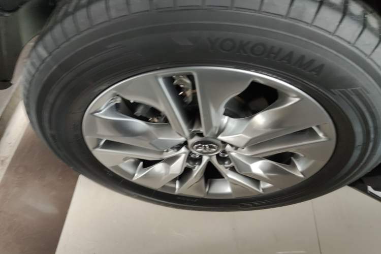 Used Toyota Wildlander 2022 2.0L CVT Two-Wheel Drive Luxury PLUS Edition
