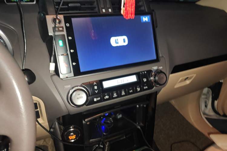 Used Toyota Prado  Audio And AC Panel