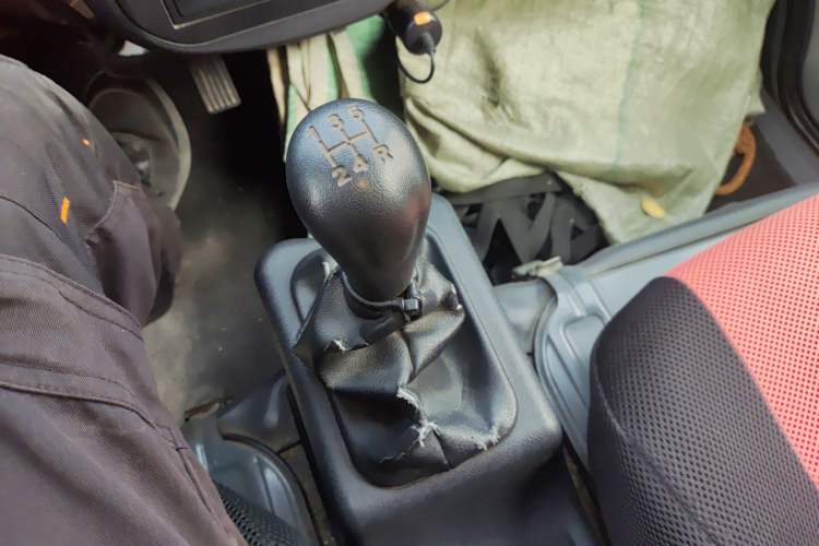 Used Wuling Zhiguang Small Truck 2020 1.2L Single Cab Gear Lever