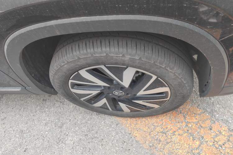 Used Volkswagen Tayron 2024 300TSI Two-Wheel-Drive Luxury Plus Advanced Version