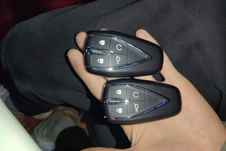 Used Changan UNI-Z 2025 1.5T Premium Edition