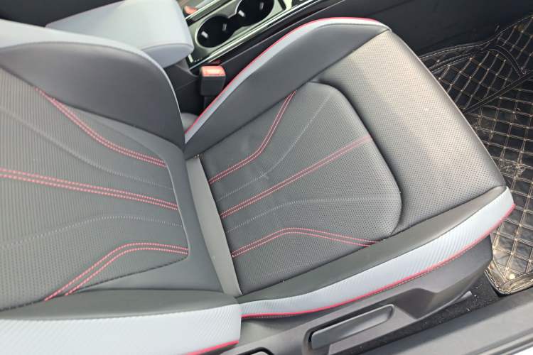 Used Volkswagen Lamando 2025 Lavida L 280TSI DSG Cool & Spicy Edition