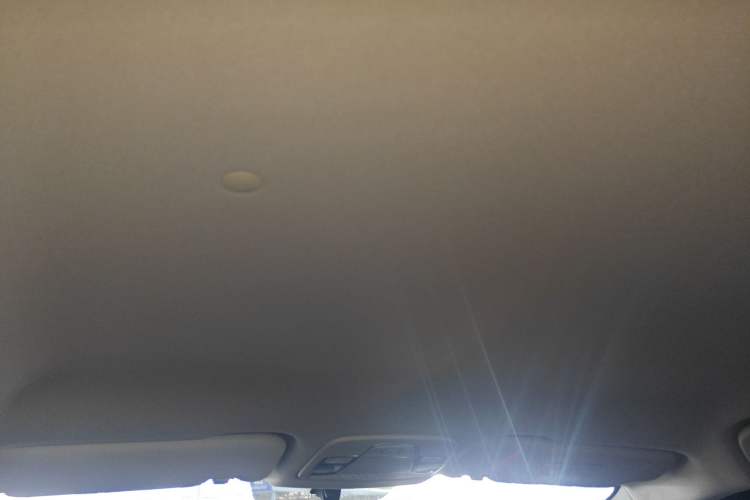 Used Geely Auto Vision X3 2020 1.5L Manual Elite Edition Headliner