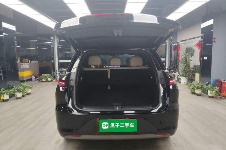 Used Li Auto L6 2024 Pro Model Trunk