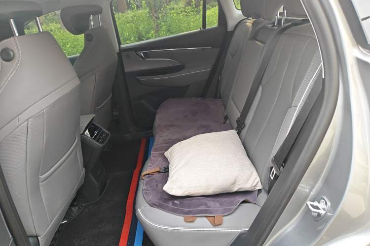 Used Buick E5 2023 Zhenxiang Standard Range Edition Left Rear Seat