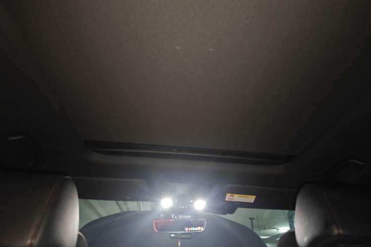 Used Honda CR-V 2023 2.0L eHEV Two-Wheel Drive Smart Brilliance Edition
