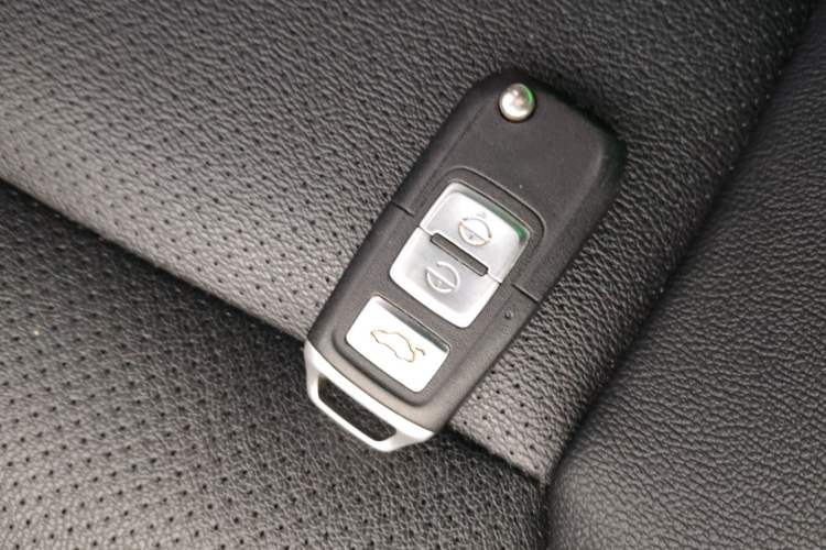 Used Bestune B30 2016 1.6L Automatic Luxury Model Vehicle Key