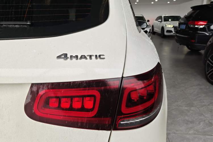 Used Mercedes-Benz GLC 2022 Facelift GLC 260 L 4MATIC Luxury Edition Right Rear Taillight