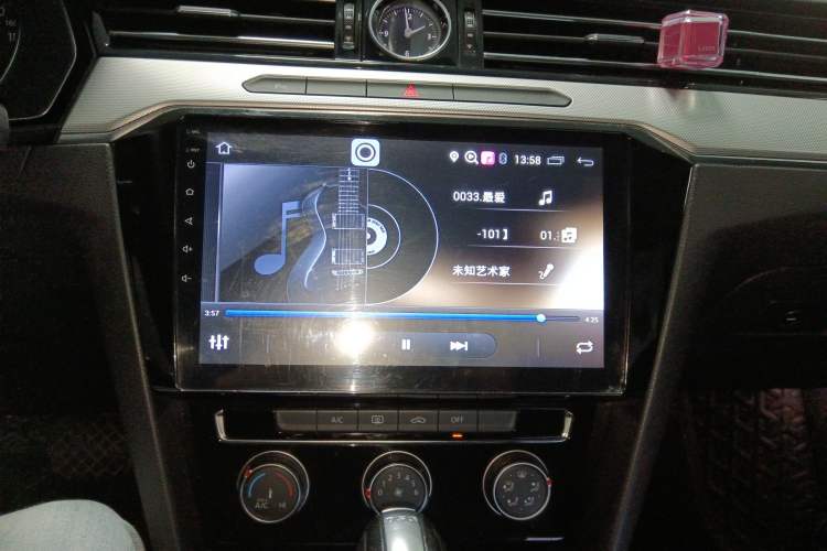 Used Volkswagen Magotan 2017 280TSI DSG Leading Edition
