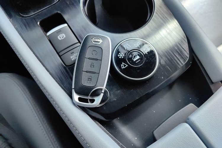 Used Nissan X-Trail 2023 e-POWER Ultra-Hybrid Dual-Motor All-Wheel-Drive Luxury Edition