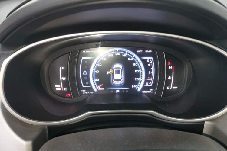Used Geely Auto Emgrand X7 Sport 2016 1.8TD Automatic Smart Connectivity Version Instrument Cluster