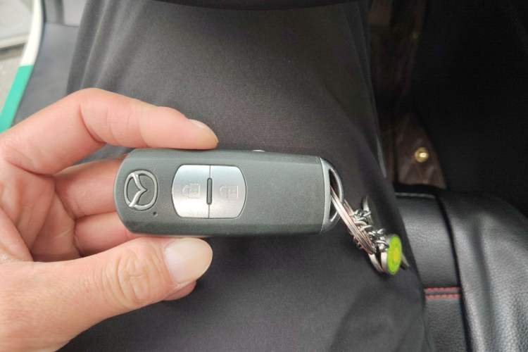 Used Mazda CX-5 2014 2.0L Automatic Two-Wheel Drive Urban Version Vehicle Key