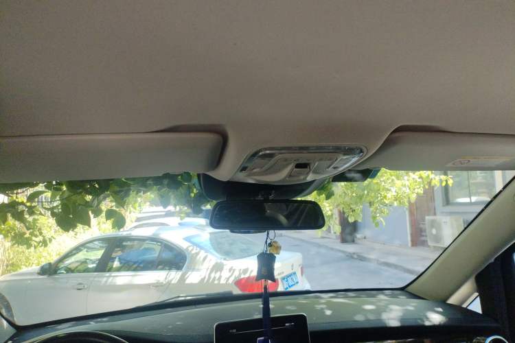 Used Mercedes-Benz V-Class 2017 V 260 Prestige Edition