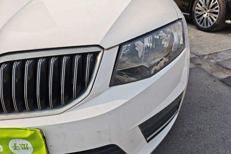 Used Skoda Octavia 2017 1.6L Automatic Chuanxing Edition
