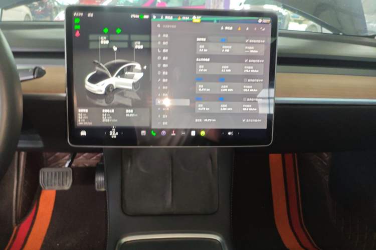 Used Tesla Model 3 2022 Rear-Wheel-Drive Version Audio And AC Panel