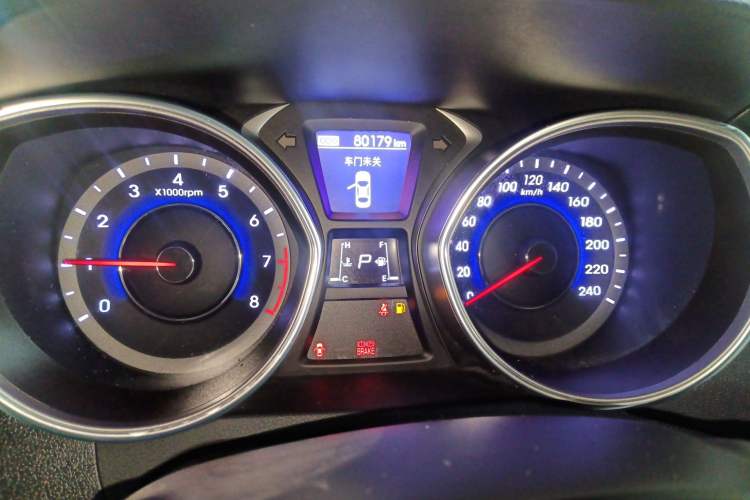 Used Hyundai Elantra (5th Generation / Langdong) 2016 1.6L Automatic Prestige Model
