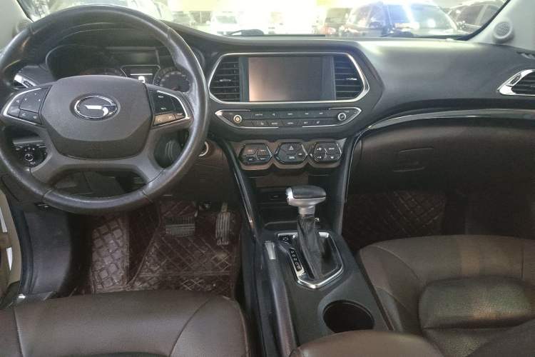 Used GAC Trumpchi GS4 2015 200T G-DCT Luxury Edition
