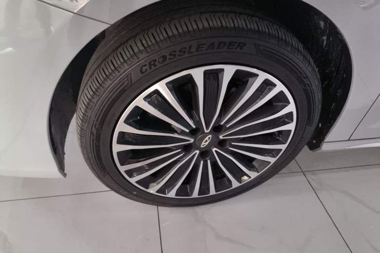 Used Chery Fengyun A8L 2025 1.5 TGDI 145 km Luxury Version